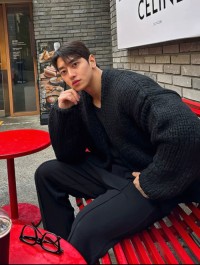 High-quality heavy knit sweater cardigan mens autumn and winter Korean lazy style V-neck cropped knit jacket top