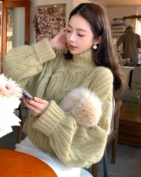 Lazy style high neck thickened cable knit sweater womens new winter design sense loose thin warm short top