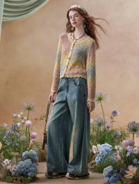 Heart Button Gradient Knitted Cardigan Womens Spring 2025 New Fashion Sweet Slim Slim Slim V-Neck Sweater