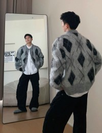 Simple casual knitted cardigan, brushed thickened, collegiate quilted sweater jacket for men and women