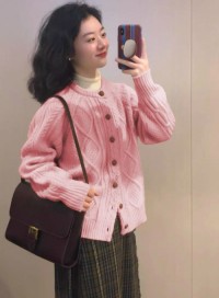American retro slim long sleeve knit sweater jacket womens autumn and winter casual sports letter top tide