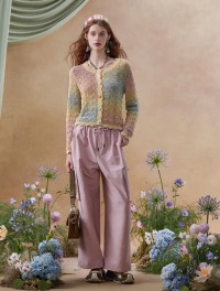 Heart Button Gradient Knitted Cardigan Womens Spring 2025 New Fashion Sweet Slim Slim Slim V-Neck Sweater