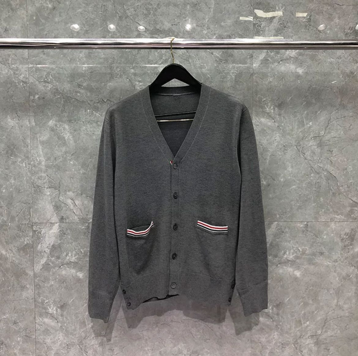 2025 Spring and Autumn New tb Long Sleeve Knitted Cardigan V-neck Loose Jacket Webbing Thin College Style Sweater